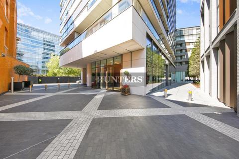 1 bedroom apartment for sale, One Tower Bridge, Sandringham House, Earls Way, London SE1