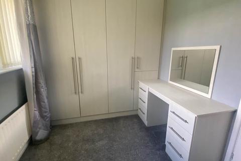 1 Victoria Way, Royton, Oldham, OL2 5SB