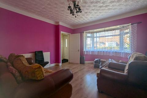 2 bedroom semi-detached house for sale, Merlin Road, Middlesbrough, North Yorkshire, TS3 8ED