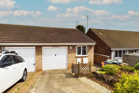 2 bedroom semi-detached house for sale, Chesterfield Avenue, Nottingham NG4