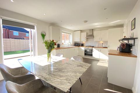 4 bedroom detached house for sale, Whitley Place, Crewe