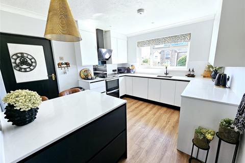 Silverdale Castle Street, Winkleigh, EX19 8HU