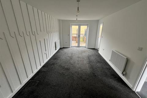 2 bedroom house to rent, Lonsdale Street, Accrington