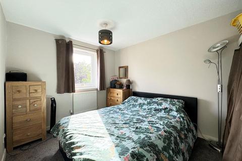 34 Bakers Field, Lyneham, Chippenham, SN15 4NN