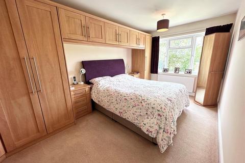 23 Bentley Grove, Calne, SN11 8EJ
