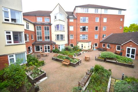 1 bedroom apartment for sale, Northampton Avenue, Slough, Berkshire, SL1