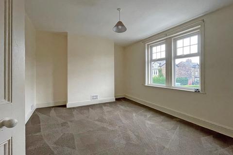 2 bedroom flat to rent, Kings Road, Harrogate, HG1