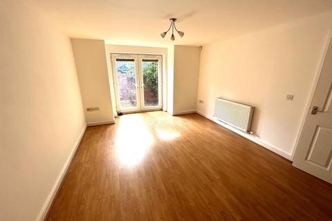 2 bedroom flat for sale, Windermere Road, Leigh