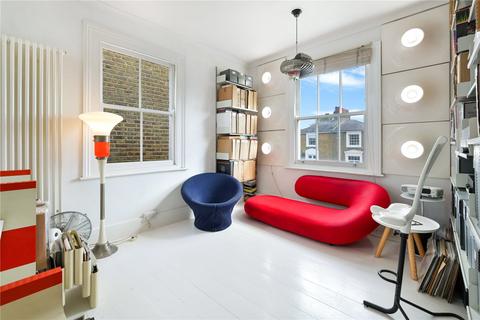 2 bedroom maisonette for sale, Mortimer Road, London, N1