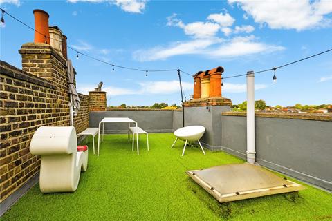 Flat B, 111 Mortimer Road, London, N1 4JY