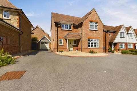 3 Cherhill Way, Calne, SN11 0FG