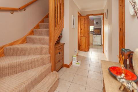 2 bedroom end of terrace house for sale, Farlingayes, Woodbridge, IP12 1HF