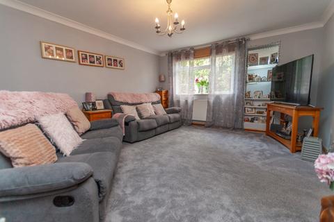 2 bedroom end of terrace house for sale, Farlingayes, Woodbridge, IP12 1HF