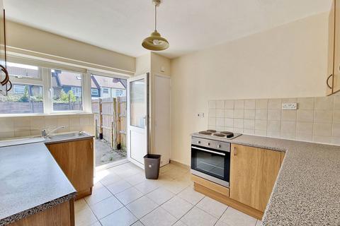 2 bedroom maisonette for sale, Stanley Road, Grays RM17