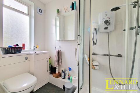 176 Blackshots Lane, Grays, RM16 2LJ