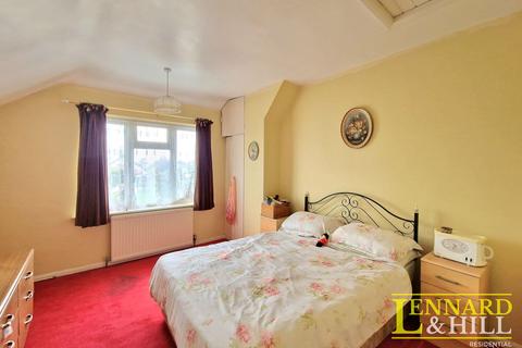 176 Blackshots Lane, Grays, RM16 2LJ