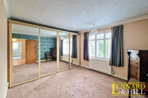 3 bedroom semi-detached bungalow for sale, Stanford Road, Grays RM16