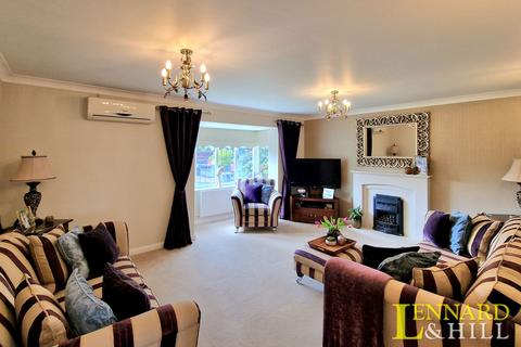 21 Antelope Avenue, Grays, RM16 6QT