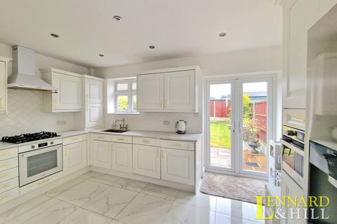 97 Wharf Road, Stanford-le-hope, SS17 0EE