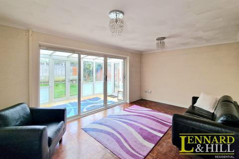 3 Dartview Close, Grays, RM17 5TL