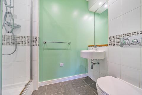 10 Barn Croft Drive, Lower Earley, Reading, RG6 3WE