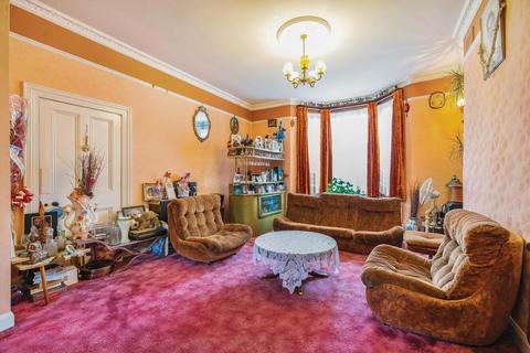 5 bedroom semi-detached house for sale, Dornton Road, Balham