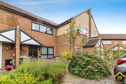 2 bedroom terraced house for sale, Millbank Place, Milton Keynes, Buckinghamshire, MK7