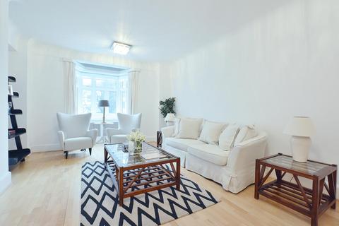 4 bedroom flat for sale, Grove Hall Court, Hall Road, St John's Wood NW8