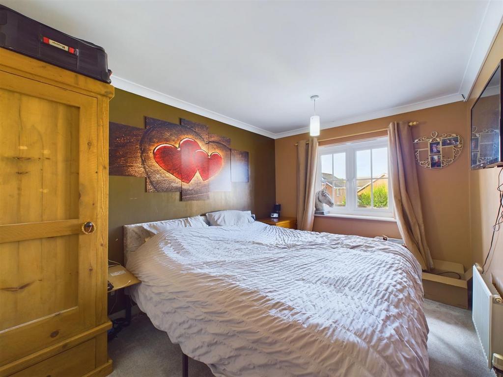 Bedroom: