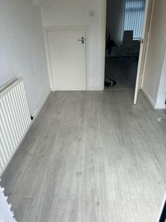 2 bedroom terraced house to rent, Turriff Road, Liverpool L14