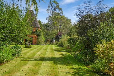 5 bedroom detached house for sale, Vesper Hawk Lane, Smarden, Ashford, Kent, TN27