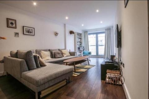 2 bedroom apartment to rent, Plumbers Row, London E1