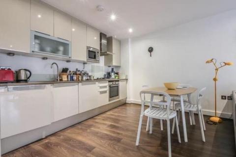 2 bedroom apartment to rent, Plumbers Row, London E1