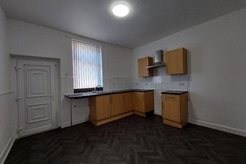 3 bedroom terraced house to rent, Grey Street, Burnley BB10