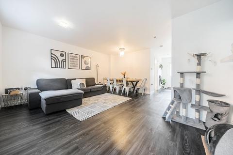 54 Rossby, Shinfield, Reading, RG2 9FS
