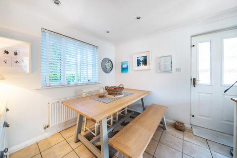 76 Browning Road, Church Crookham, Fleet, GU52 0YJ