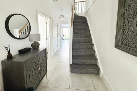 4 bedroom detached house for sale, Station Road, Rainham ME8