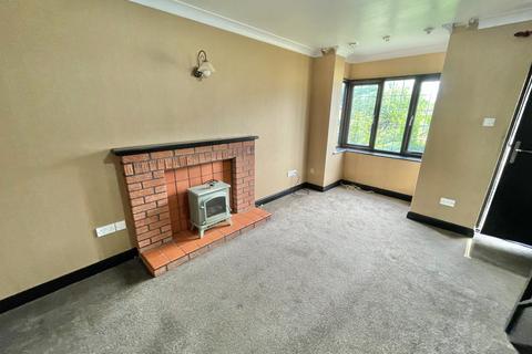 2 bedroom terraced house to rent, James Avenue, Skegness PE25