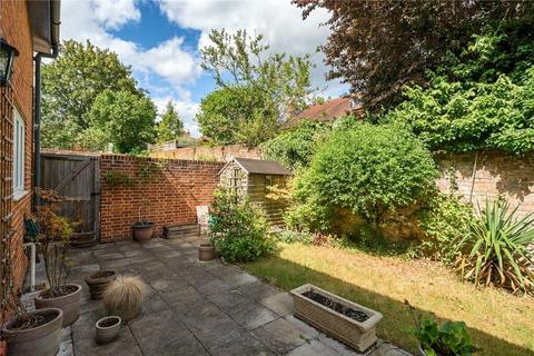 2 bedroom semi-detached house for sale, West Street, Farnham, Surrey, GU9