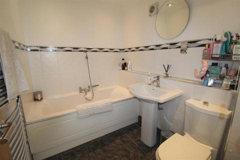 3, Windmill Court Broadway, Sheerness, ME12 1TF
