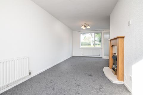 2 bedroom terraced house to rent, Willow Road, Bromsgrove B61