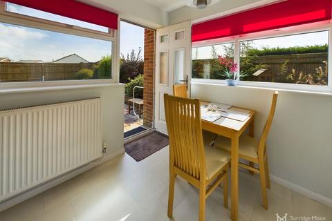 8 Durrell Close, Eastbourne, BN23 7AN