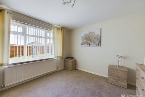 8 Durrell Close, Eastbourne, BN23 7AN