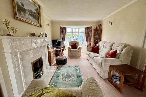 2 bedroom semi-detached house for sale, Regency Close, Burnham-on-Sea, Somerset, TA8