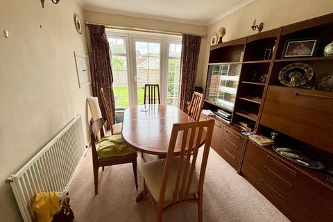 2 bedroom semi-detached house for sale, Regency Close, Burnham-on-Sea, Somerset, TA8