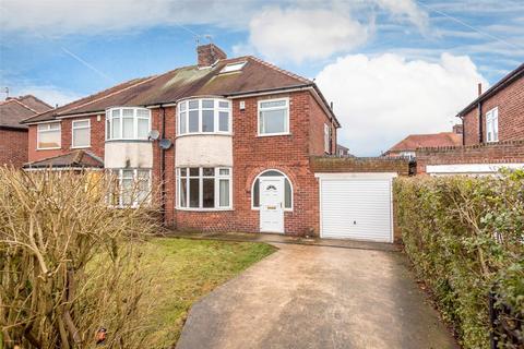 3 bedroom semi-detached house to rent, Burnholme Avenue, York, YO31