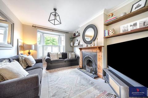 3 bedroom end of terrace house for sale, Vicarage Street, Woburn Sands, Buckinghamshire, MK17