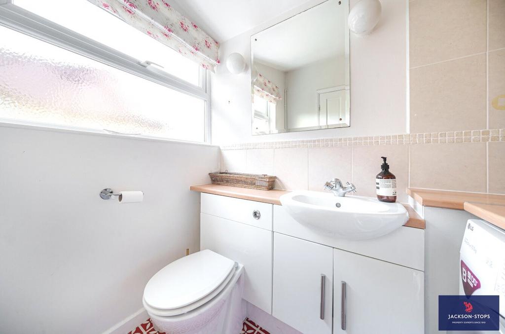 Utility/Cloakroom