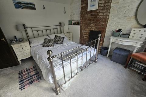 22 George Road, Knighton, LD7 1HF