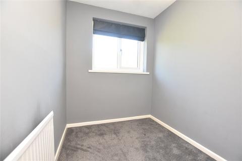 10 Bradford Road, Tingley, Wakefield, WF3 1JZ
